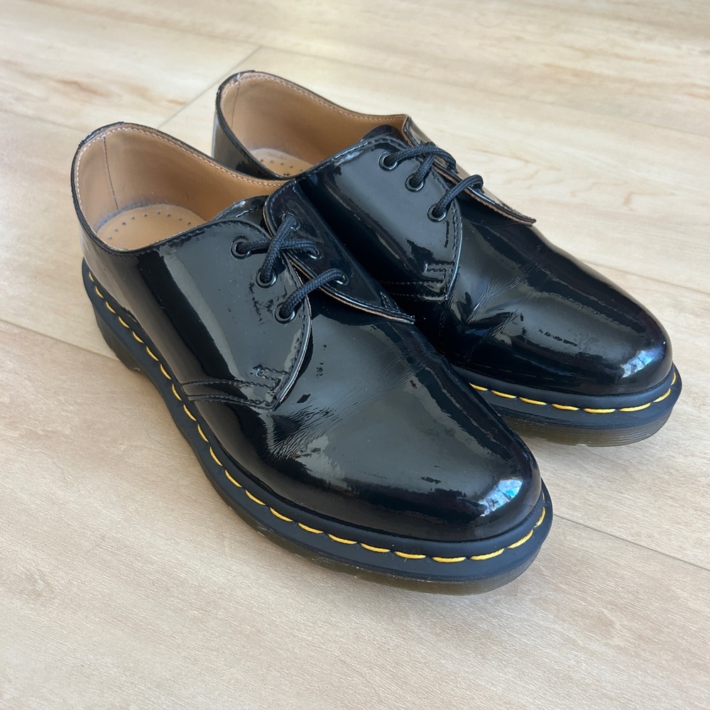 Patent leather 1461 Dr. Martens oxfords